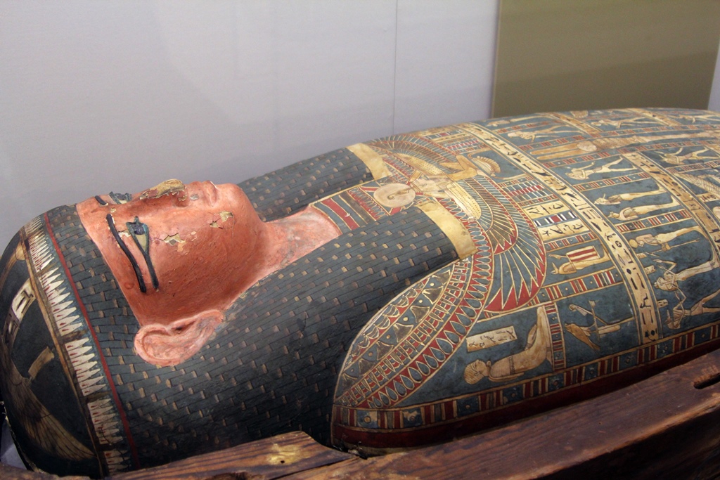 Mummy Case of Tjesmutperet